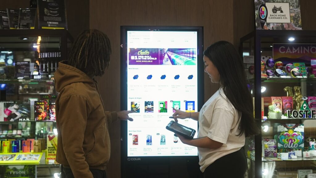 retail media networks major — retail store digital advertising screens